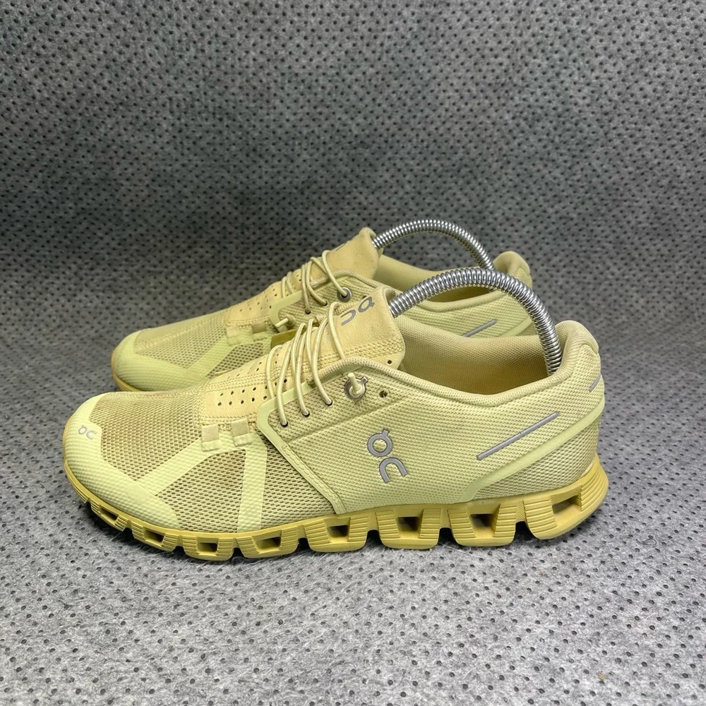 On Cloud On Run X Running Shoes Size 10 Women’s